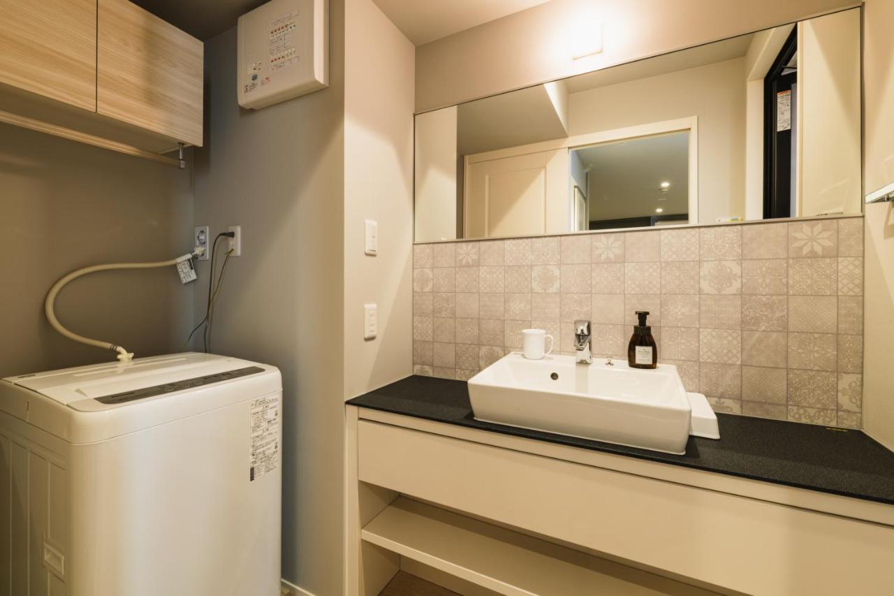 Grand Base Yakuin Odori Aparthotel Фукуока Екстериор снимка